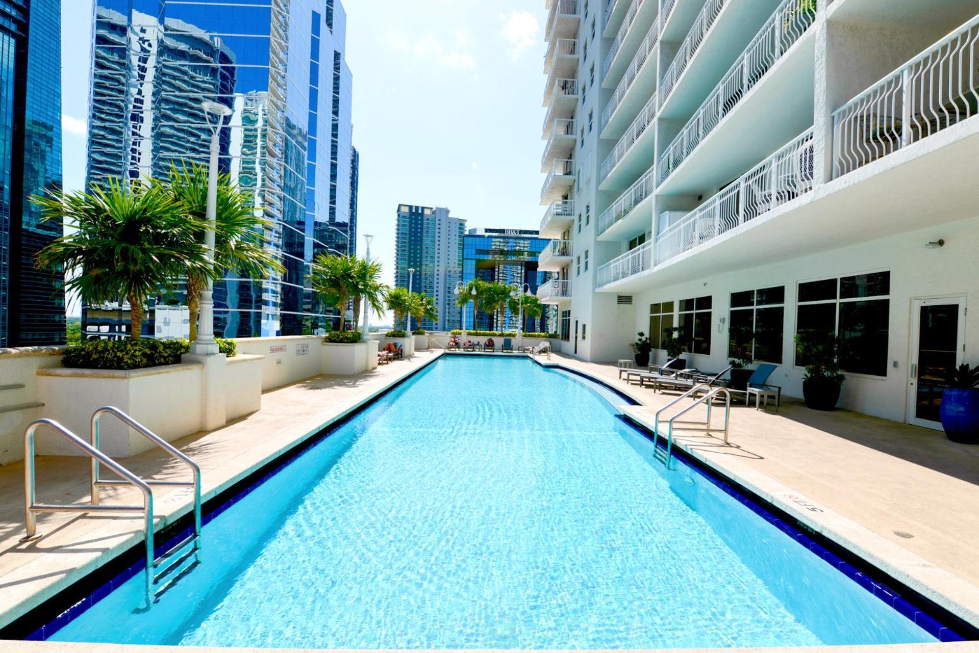 Apartment Beautiful W Breathtaking Views!